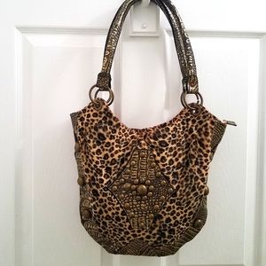 Fuzzy Cheetah Print Handbag